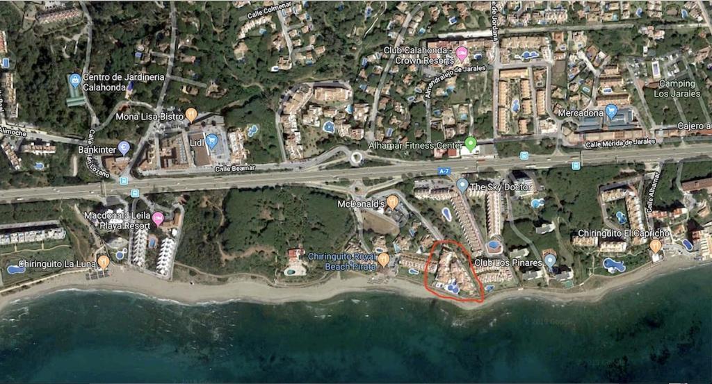 Beachfront Penthouse Apartment With Large Terrace And Breathtaking Sea Views Close To Marbella Spain Sitio de Calahonda Esterno foto